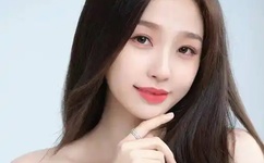 卖萌草吸引到蝴蝶